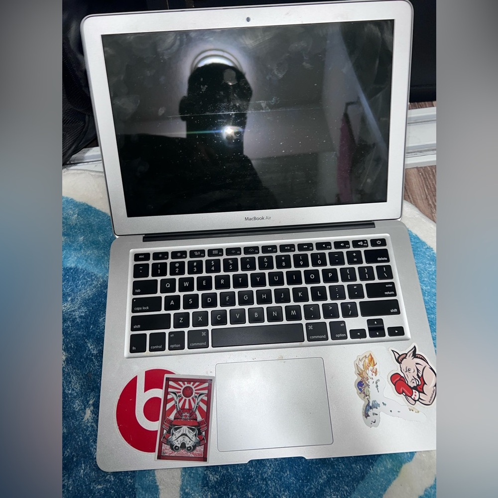 Apple Macbook